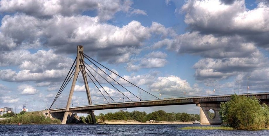 Московский мост в Киеве / Фото: Bestbridge.net