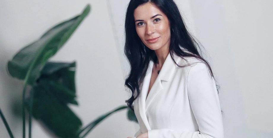 Ольга Савченко, кінець епохи бідності, нардеп, верховна рада, депутат, слуга народу савченко, сумочка Dior Caro