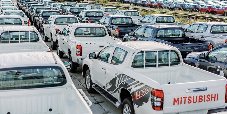 пикапы для ВСУ, авто для ВСУ, фонд повернись живым, Mitsubishi L200, Peugeot Landtrek, пикапы Mitsubishi