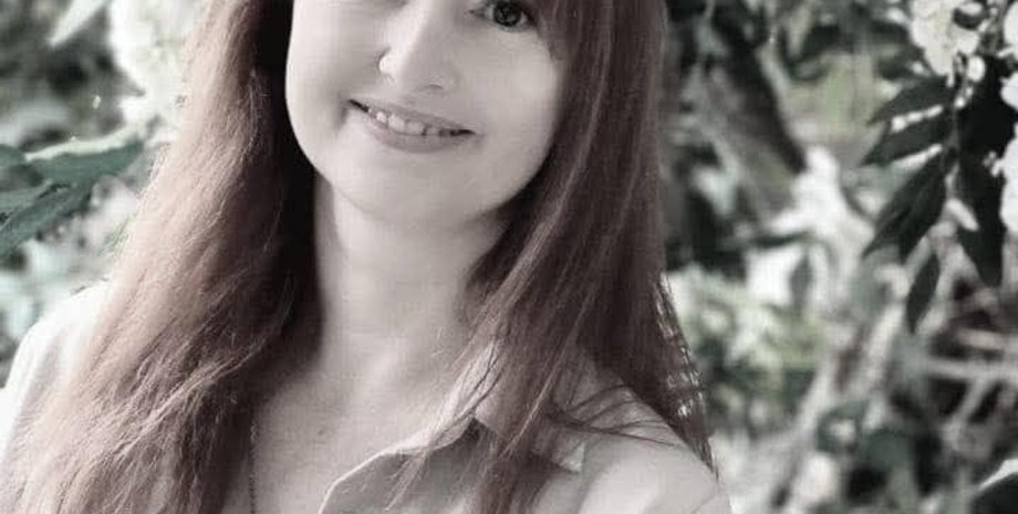 удар по кривому рогу, удар баллистика кривой рог, война в украине, война с россией, погибла женщина