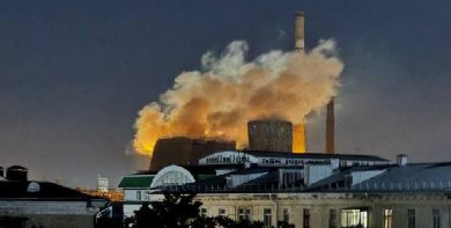 Пожар на химическом комбинате "Азот" в Новомосковске Пожар на химическом комбинате "Азот"