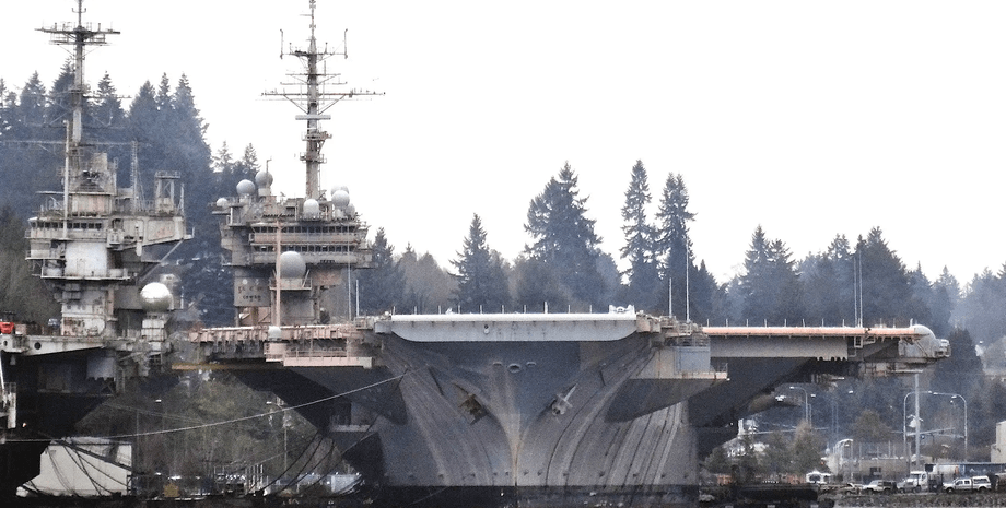 продажа авианосца на металлолом