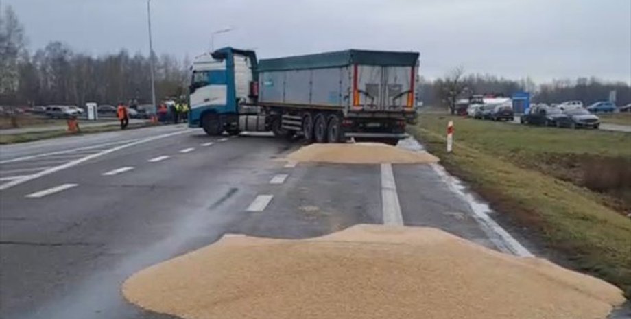 Польша, блокирование границы Польша, польские фермеры, грузовые перевозки блокировка, Польша РФ блокировка, Польша Украина блокировка, Польша Украина блокировка
