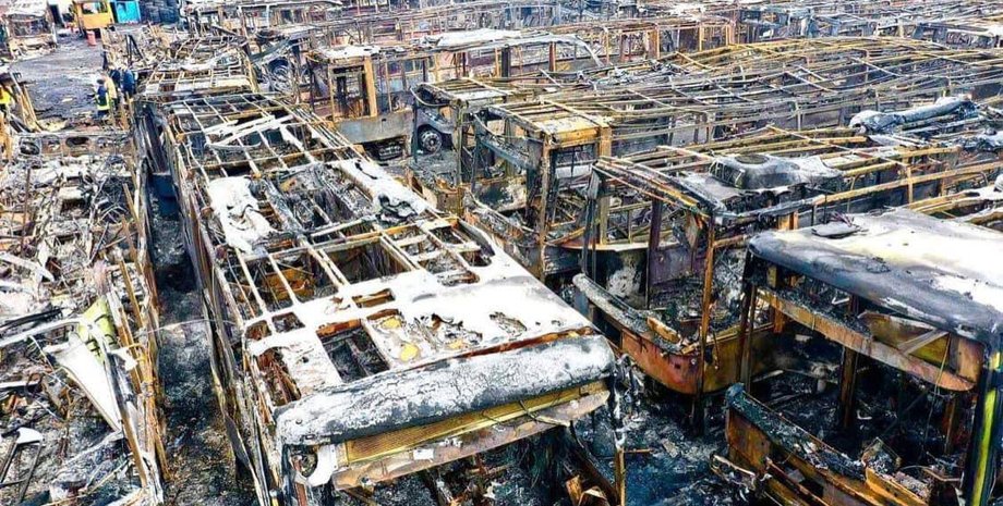 автобусный парк днепр, атп днепр, ракета попала в атп, ракета попала в атп днепр