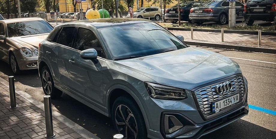 Audi, Audi Q2L, Audi Q2L e-tron, Кросовер, Електрокросовер, Електромобілі, Київ, Україна, Фото