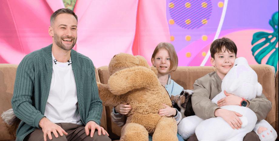 Дмитрий Шепелев с детьми