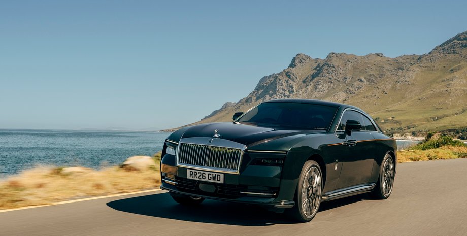 новый Rolls-Royce Spectre