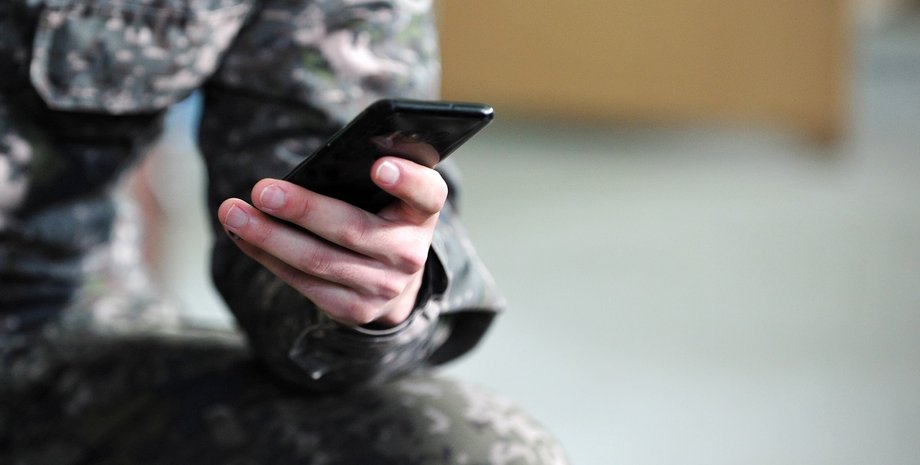 Командиров обяжут реагировать на рапорты в течение трех дней