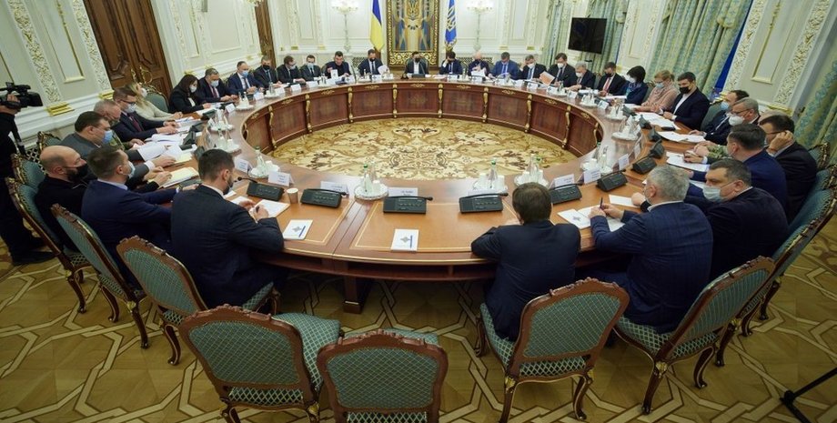 Кабмин, СНБО, санкции против физических и юридических лиц