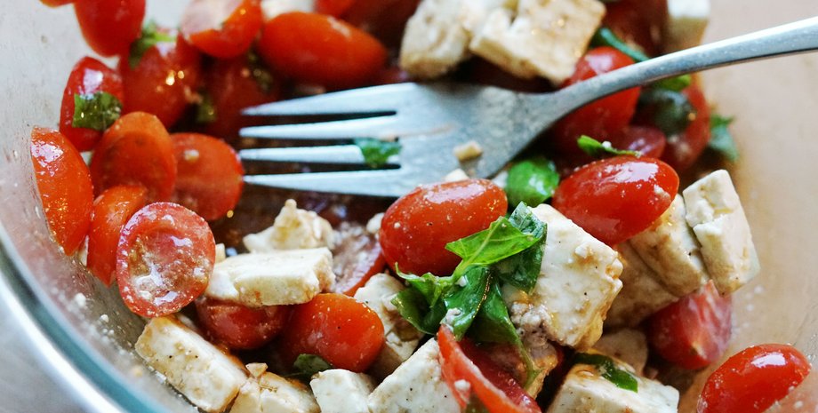 вкусный салат, Кастильский салат из апельсинов с хамоном, испанская кухня, праздничный салат