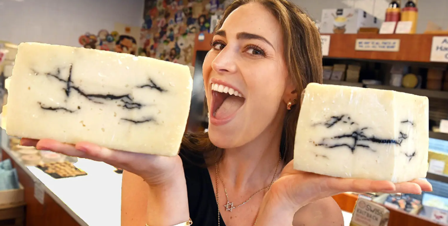 Адела Кохаб из США, сыр, продукты питания, рацион, курьезы, зависимость, реабилитация, странные диагнозы, интересные новости