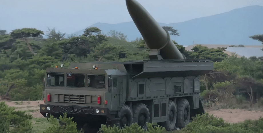 Ракета KN-23, КНДР, Північна Корея, війна, фото