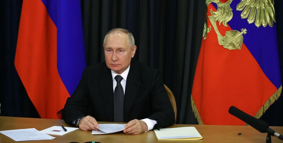 У Кремлі відкрили секрет: Росія вічна Путін замислився про вічність