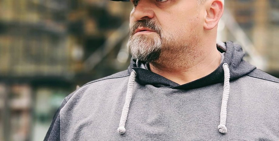 Василий Вирастюк, развод