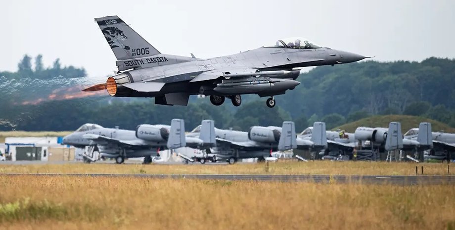 Китай атаковал лазером самолет Бундесвера