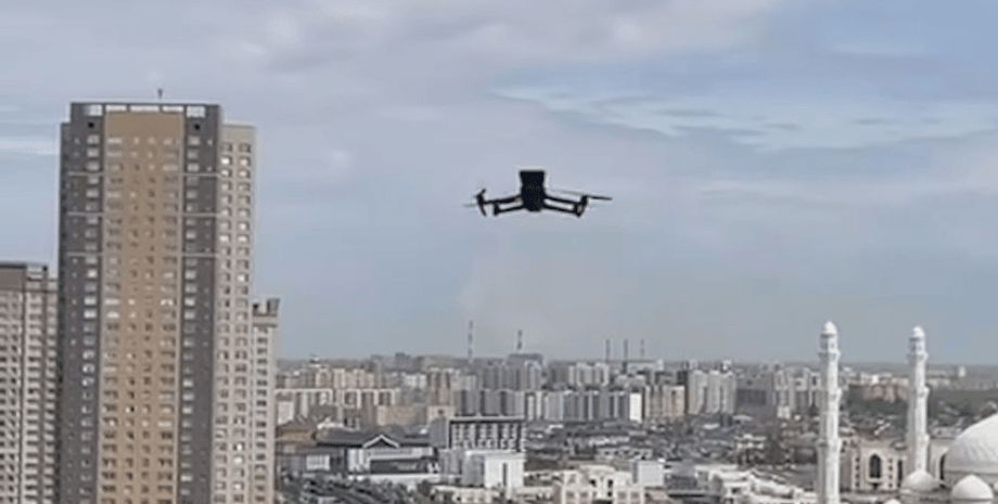 парад казахстан, парад астана, парад 7 травня, парад в астані