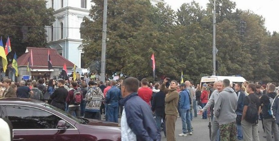 Митинг под Генштабом / Фото: Александр Рудоманов
