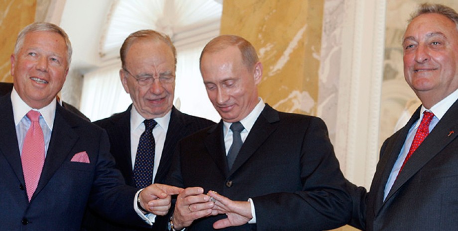El presidente de la Federación de Rusia, probablemente robó el anillo del Super ...
