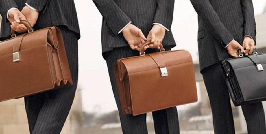 чиновики, держслужба, зарплати