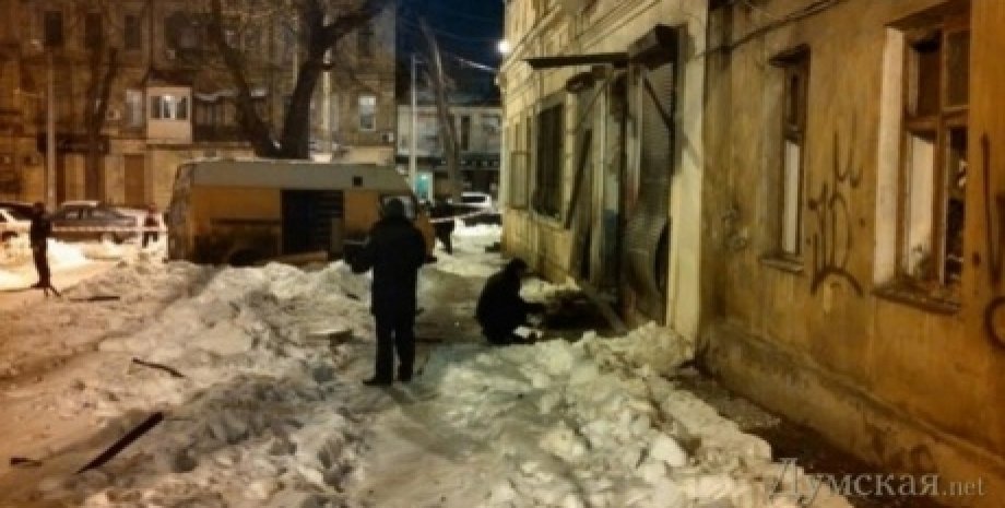 На месте взрыва в Одессе вечером 4 января / Фото: "Думская"
