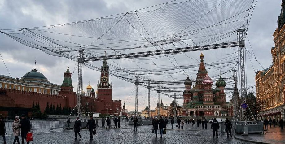 фото антидроновий сіток у Москві перед 9 травня 2026 року