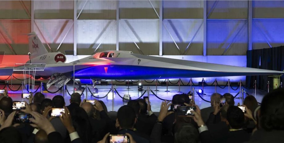 образец самолета Х-59