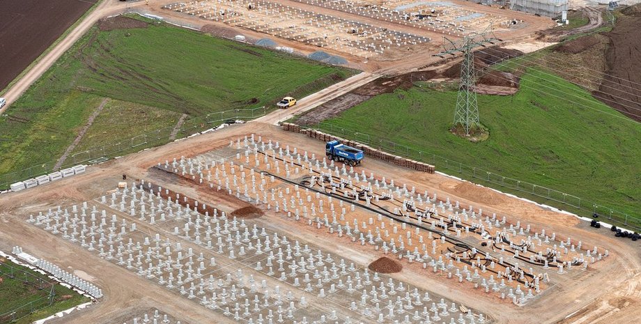 Майбутнє сховище електроенергії Найбільша акумуляторна система у Німеччині