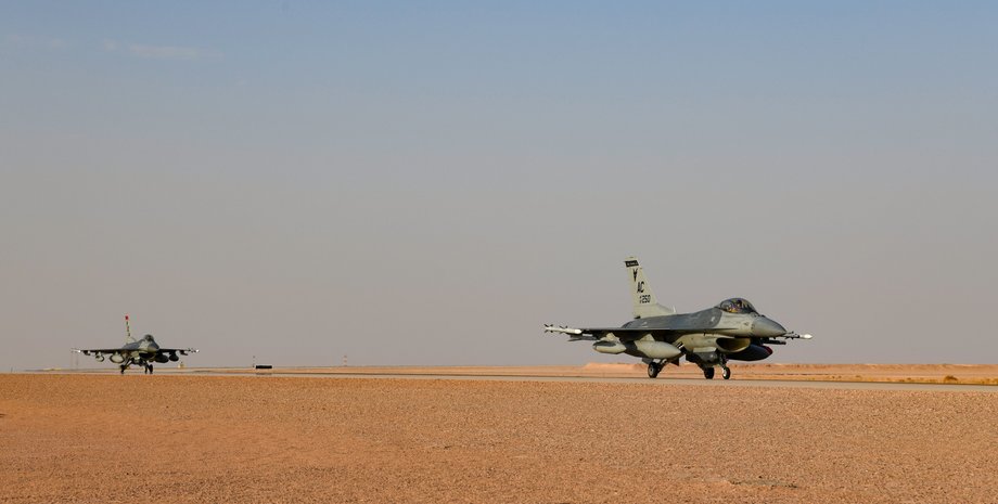 Самолеты F-16 США, США военная база, США база Ирак, США база Сирия, США обострение на востоке, США война в Израиле, США Иран, США война в Израиле