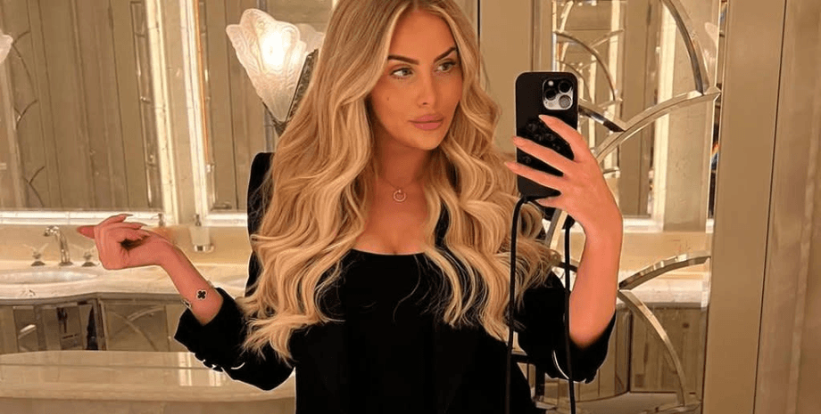 Блогер, пластика лица, смена внешности, пластическая операция, жена миллионера, Эшли Стобарт, проблемы с документами, не узнали