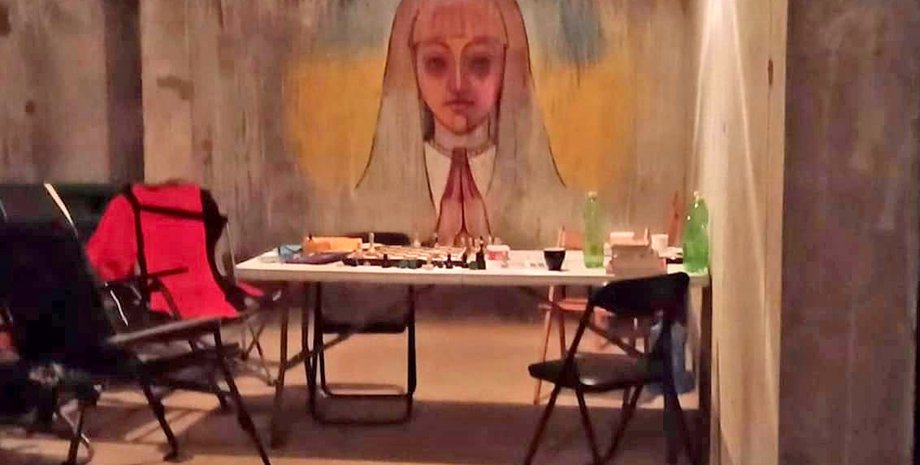 обстріли києва, бомбосховища в києві, сховище в києві, лана овчиннікова київ, лана овчиннікова художниця, волонтери києва,