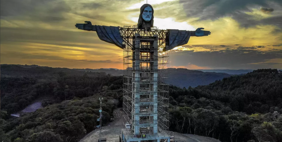 вторая статуя христа спасителя, христос-спаситель в бразилии