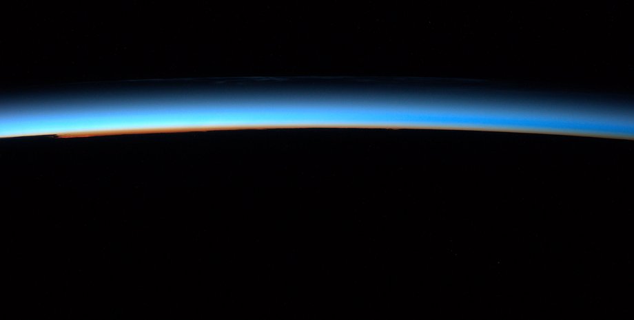 мезосфера, Земля, слои атмосферы, космические аппараты