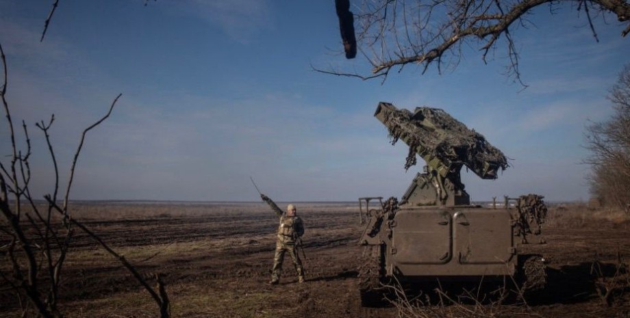 El 15 de abril, las tropas ucranianas golpearon la ocupada región de Berdyansk Z...