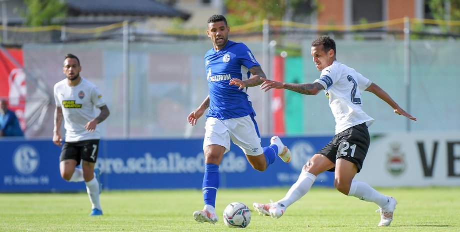 Шахтер, Шальке-04