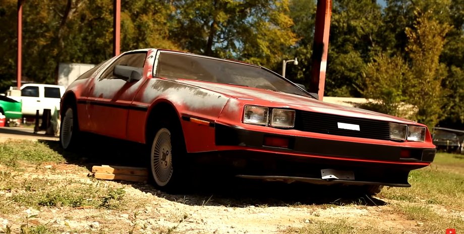 DeLorean DMC12, DeLorean DMC, DeLorean, DeLorean DMC-12, DeLorean DMC-12 1981