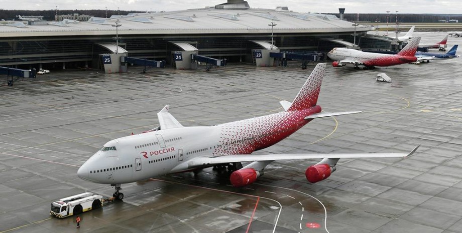 Літак Boeing-747 Jumbo Jet, росія, санкції проти росії, авіаційний канібалізм