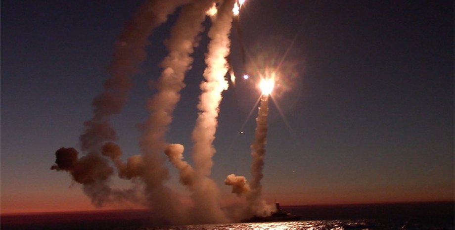 Ракети, Калібр, обстріл, війна в Україні, фото