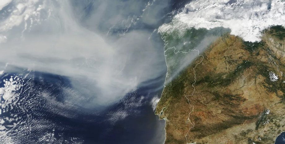 космос лесной пожар