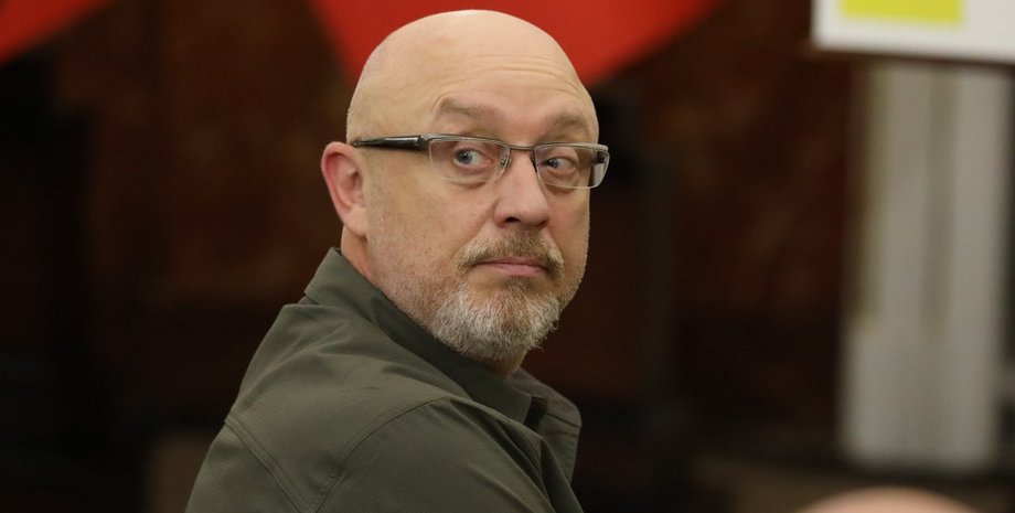 Алексей Резников, Минобороны, НАТО, военные базы, война РФ против Украины, Конституция Украины