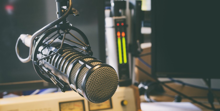 польша, радио, ведущие, искусственный интеллект, краков, сотрудники, Off Radio Kraków