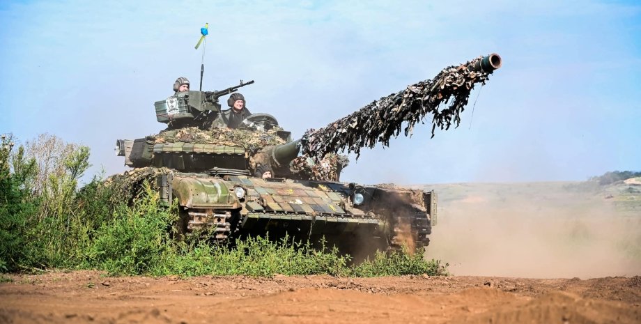 Según Nazar Voloshin, los rusos buscan sembrar pánico entre los ucranianos. Y ta...