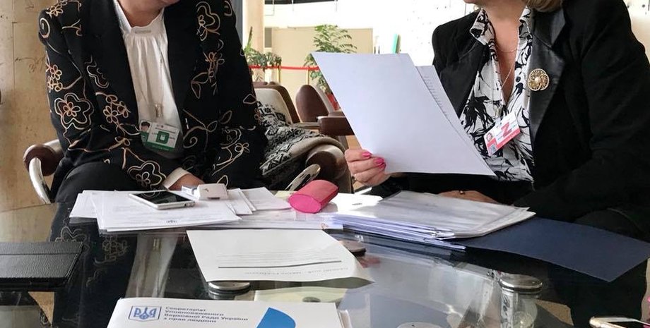 Валерия Лутковская и Татьяна Москалькова / Фото - facebook.com/bohdan.kryklyvenko)