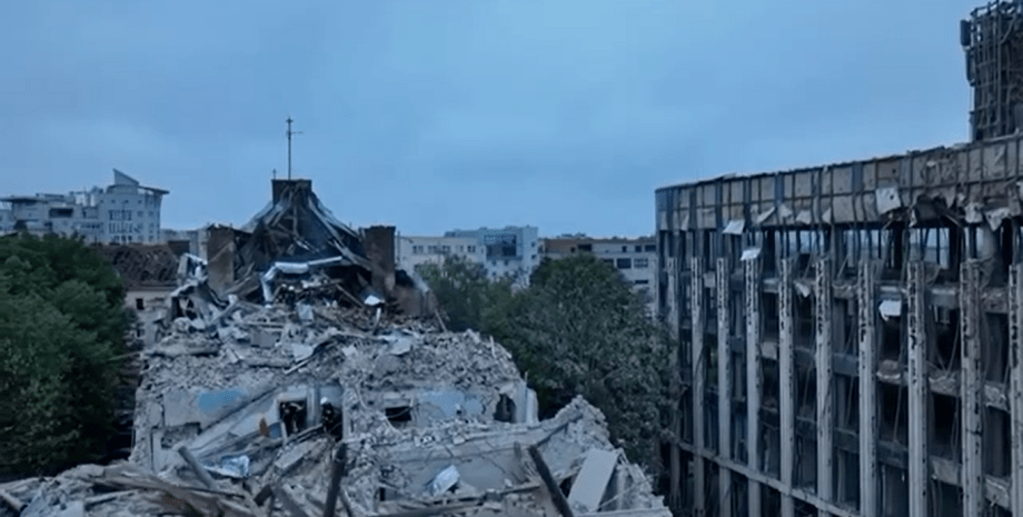 Последствия обстрела Львова, Львов, разрушения, война в Украине