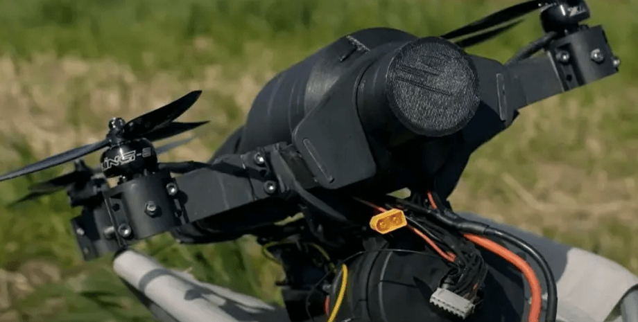 Оптоволоконний дрон, бпла, fpv