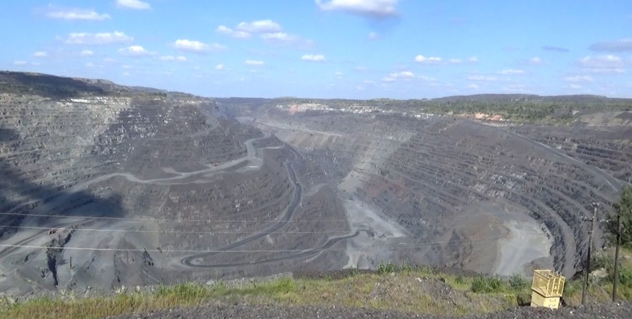 горно-обогатительный комбинат, налаживание незаконной схемы, добыча полезных ископаемых