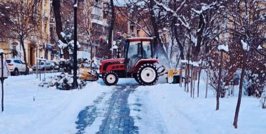 погода, київ, снігопад, прибирання снігу, Тимур Ткаченко, комунальники