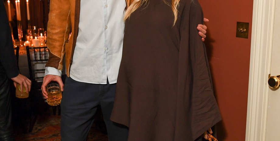 сиенна миллер, оли грин