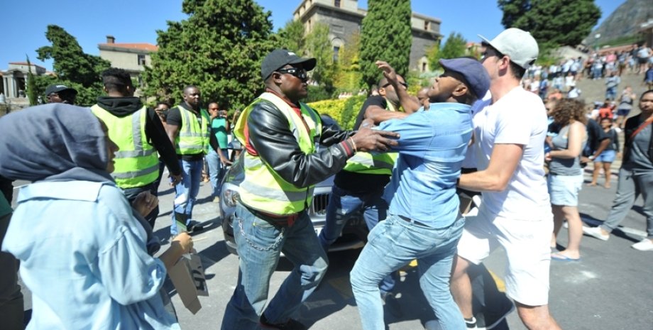 Протесты студентов в ЮАР / Фото: witsvuvuzela.com