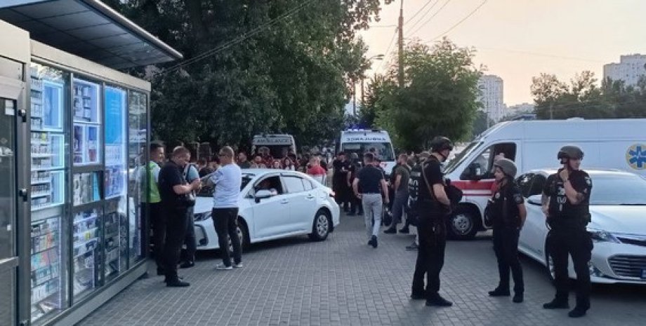 В Шевченковском суде Киева взрыв