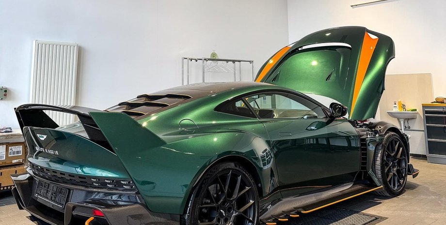 Aston Martin Valiant, новий Aston Martin Valiant, суперкар Aston Martin, Фернандо Алонсо